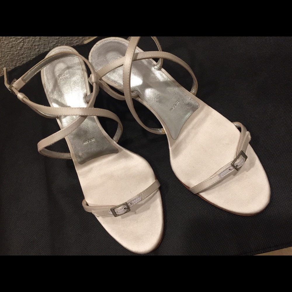 Vera Wang shoes
